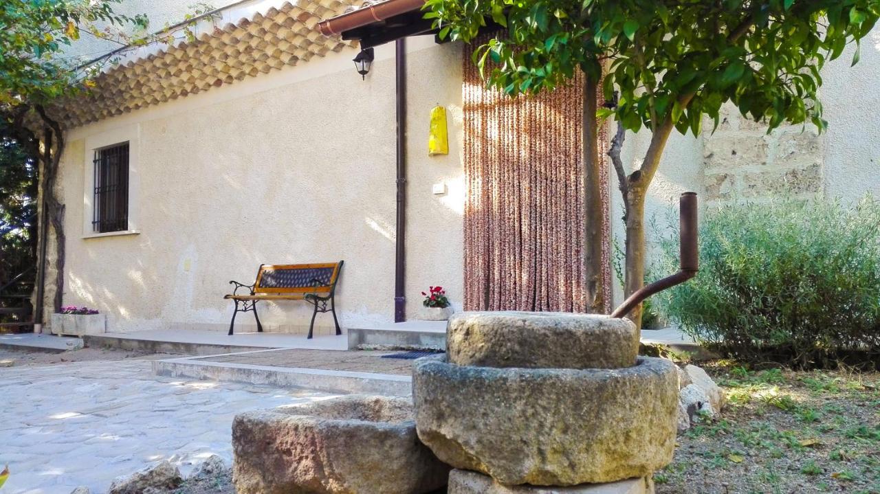 B&B La Masseria Del '700 Castiglione a Casauria Buitenkant foto
